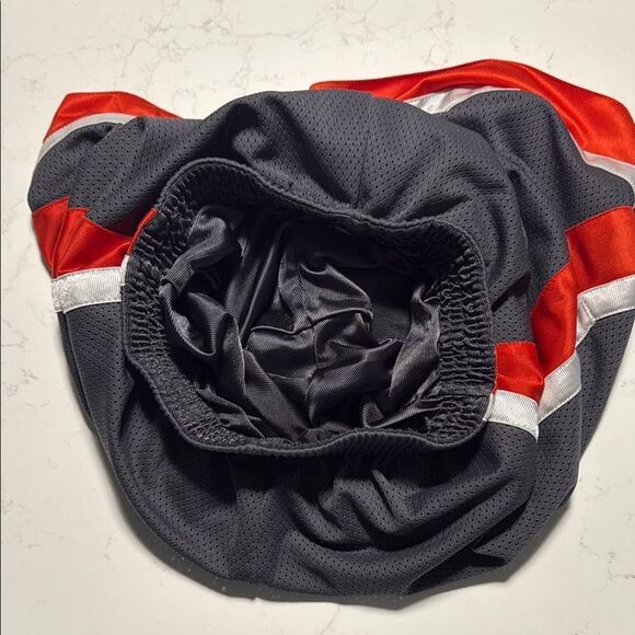 Starter Gray and Red Athletic Shorts.  Boys medium size 8-10. - Picture 4 of 6